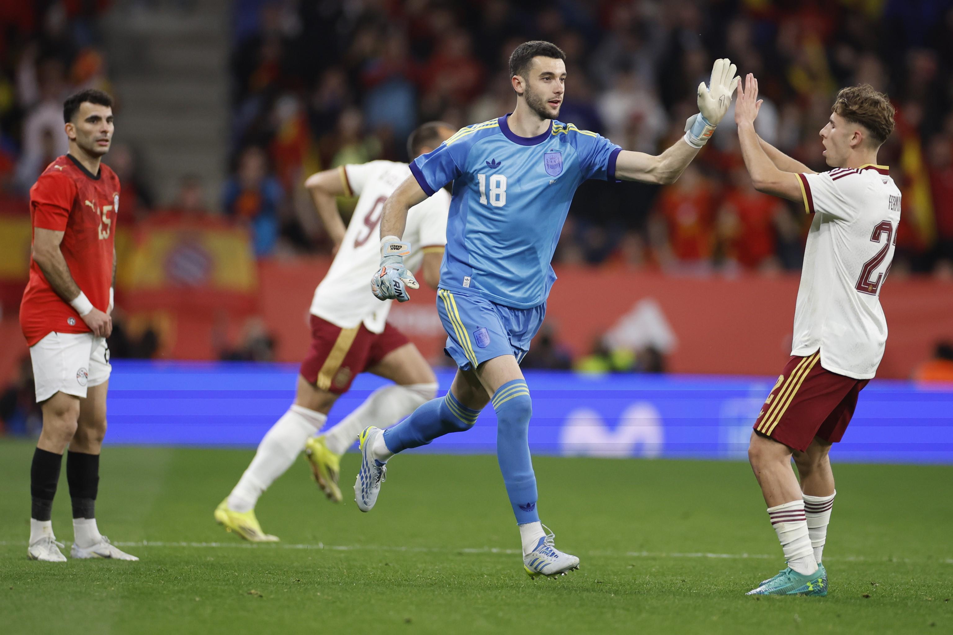 开云体育app-首秀记忆深刻，加西亚在老东家西班牙人主场替补登场时遭狂嘘